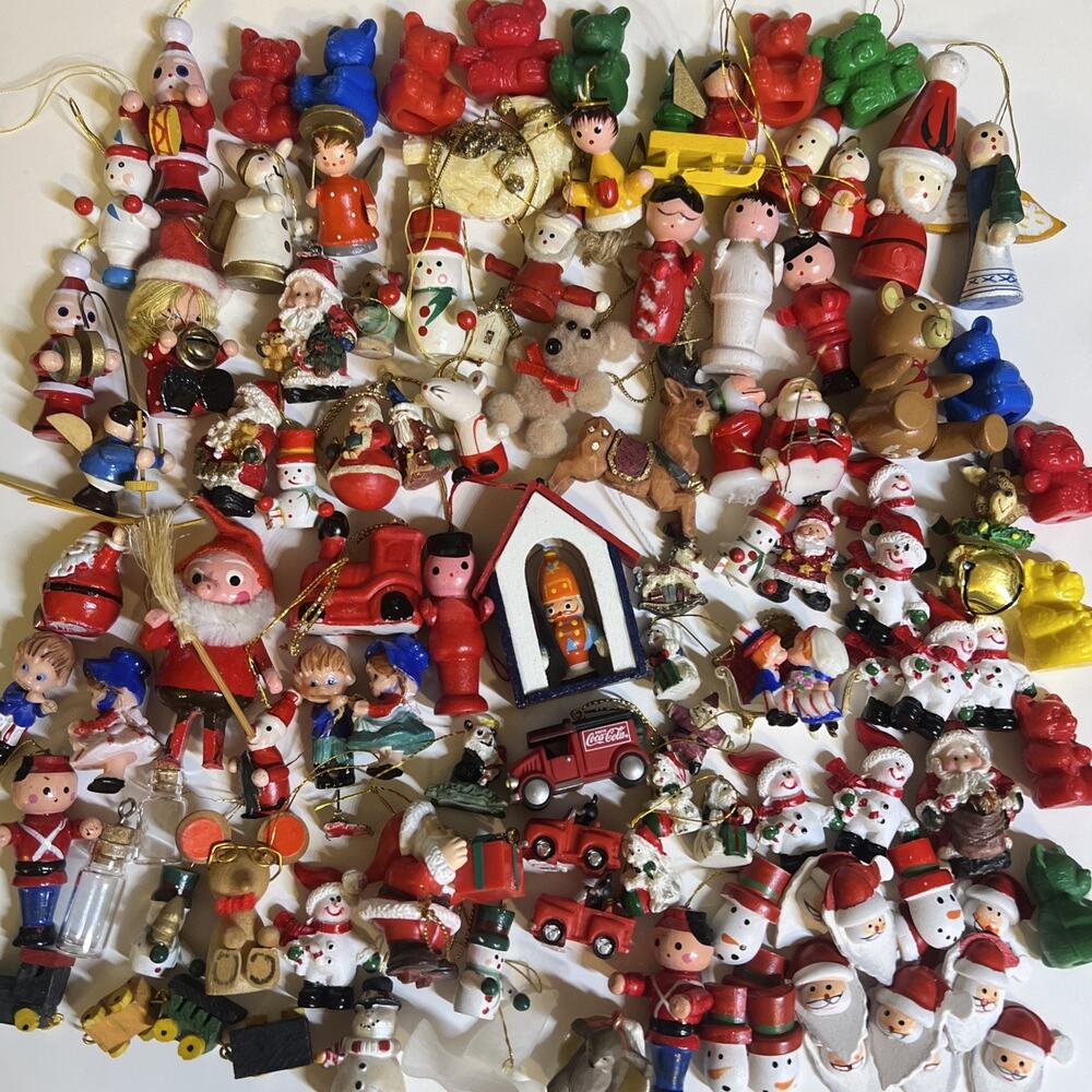 Lot of 100+ Christmas Miniatures Mini Small Ornaments Figures For Crafts DIYS